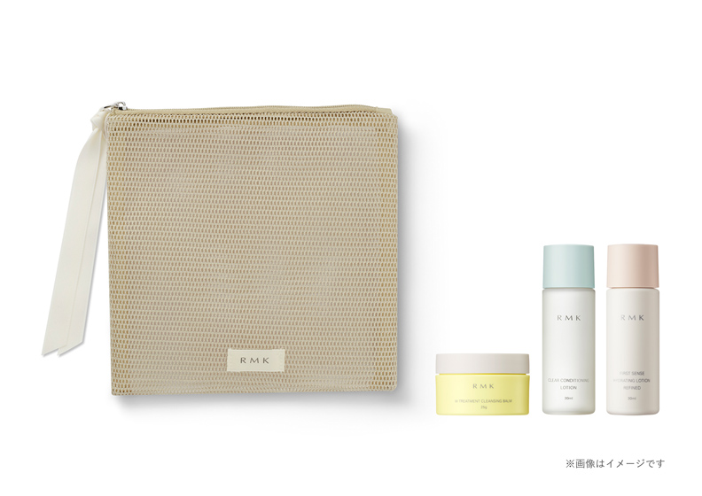 ①RMK オリジナル フラットポーチとミニサイズのスキンケア3品*