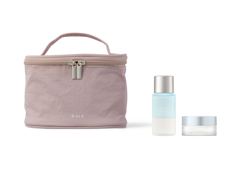 ①RMK オリジナル バニティポーチとミニサイズ*のクレンジング、フェイスパウダー