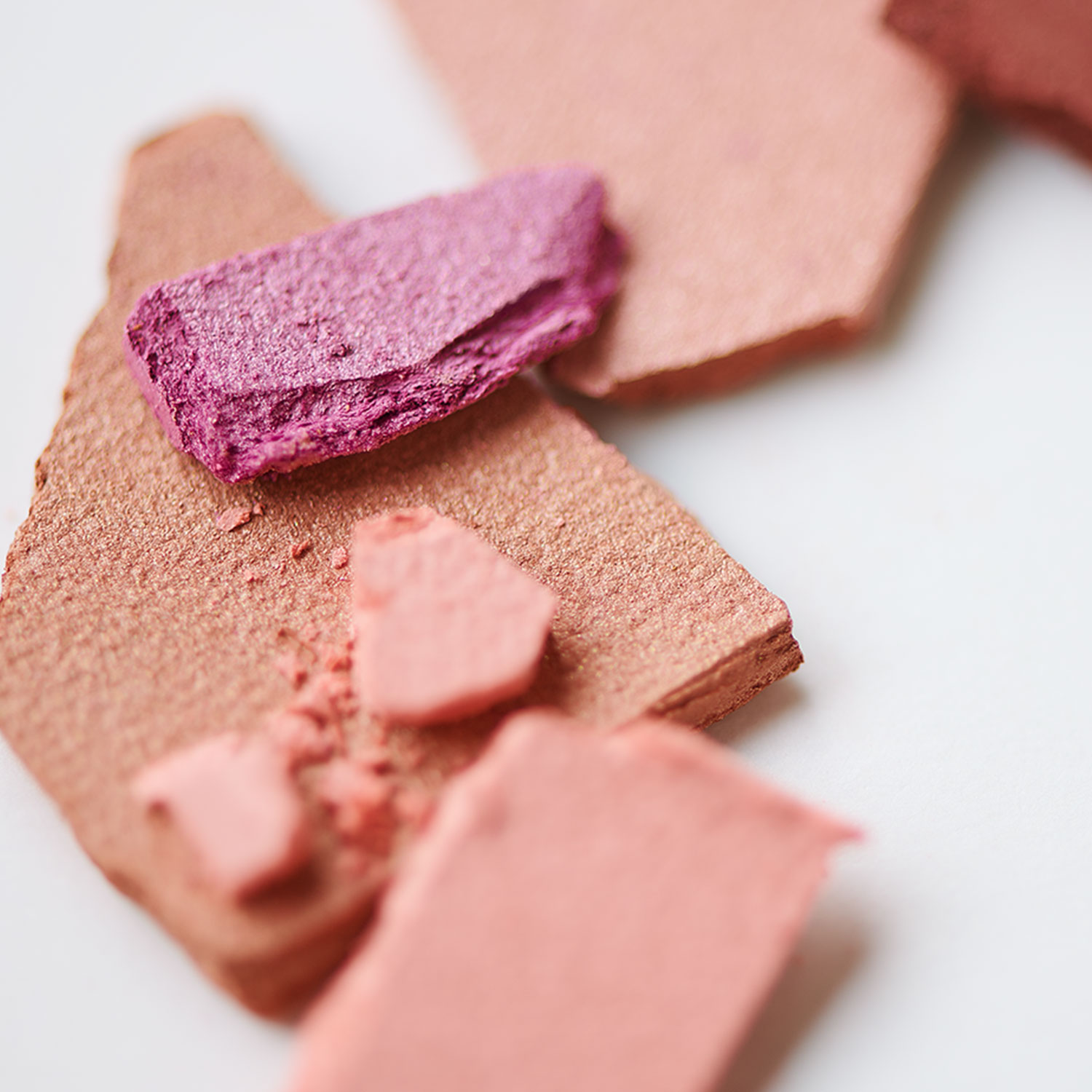 RMK Pure Complexion Blush image 9 of 1