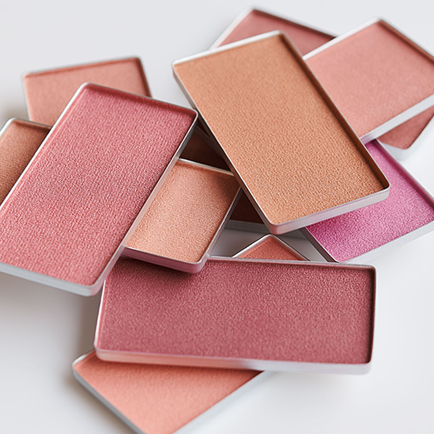 RMK Pure Complexion Blush image 8 of 1