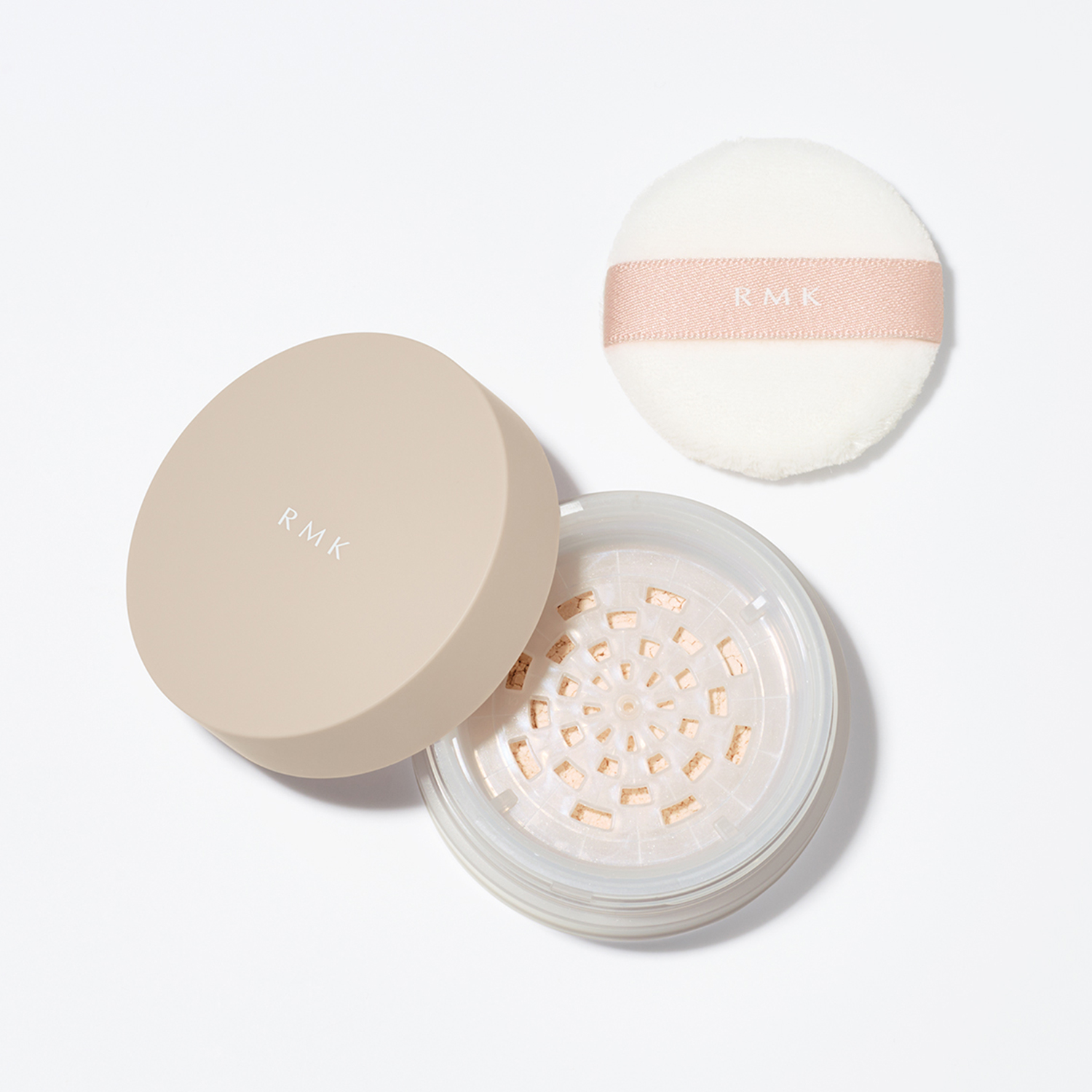 RMK エアリータッチ フィニッシングパウダー 01 詳細画像 1枚中2枚目