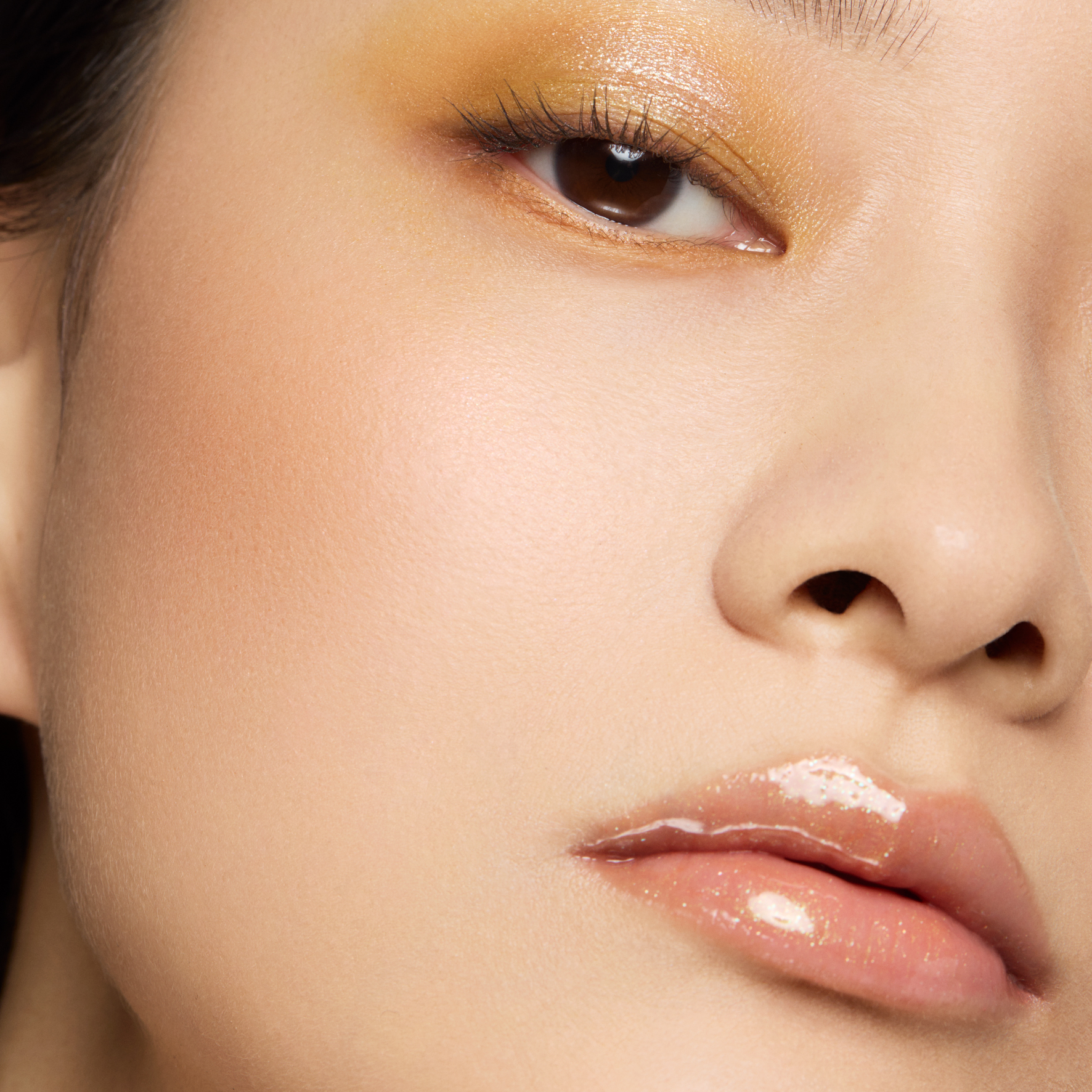RMK Lip Luminizer (Limited quantity color) image 3 of 1